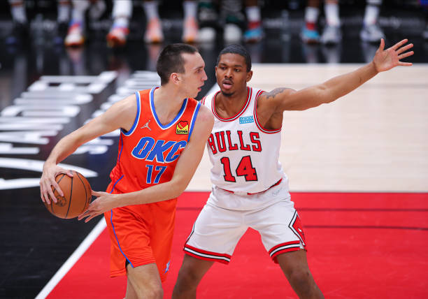 Bulls bring back Malcolm Hill on Two-Way&nbsp;Contract